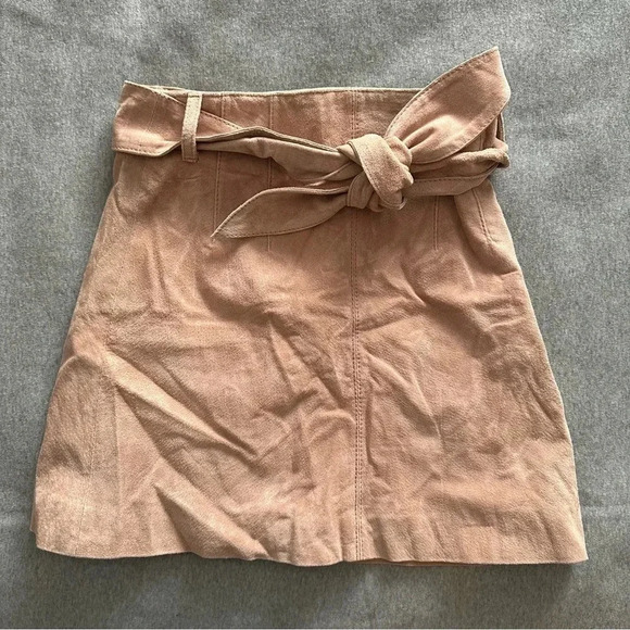Blank NYC suede mini skirt blush pink size 25 - Picture 3 of 10